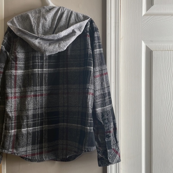 Burnside button up - Picture 3 of 3